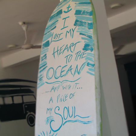 Soul Surfer - Weligama Hostel ภายนอก รูปภาพ