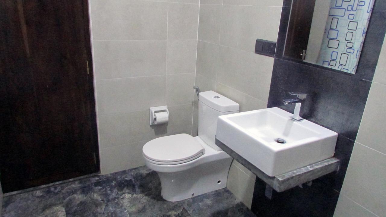Soul Surfer - Weligama Hostel ภายนอก รูปภาพ