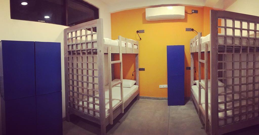 Soul Surfer - Weligama Hostel ภายนอก รูปภาพ