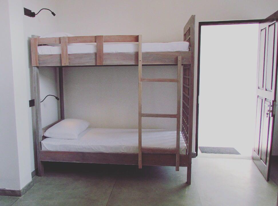Soul Surfer - Weligama Hostel ภายนอก รูปภาพ