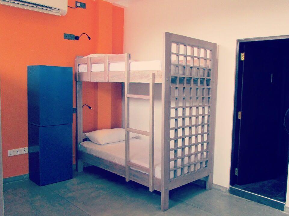 Soul Surfer - Weligama Hostel ภายนอก รูปภาพ