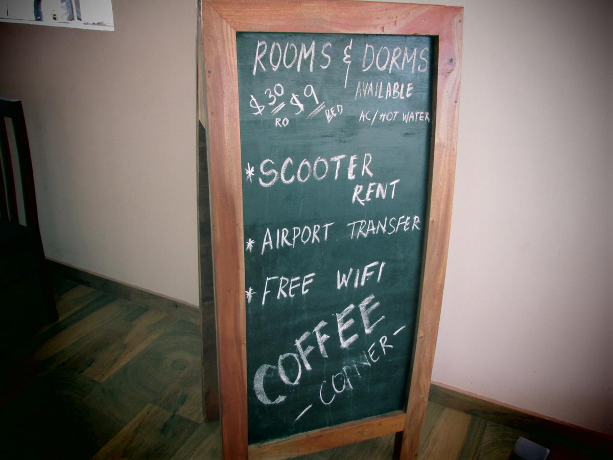 Soul Surfer - Weligama Hostel ภายนอก รูปภาพ